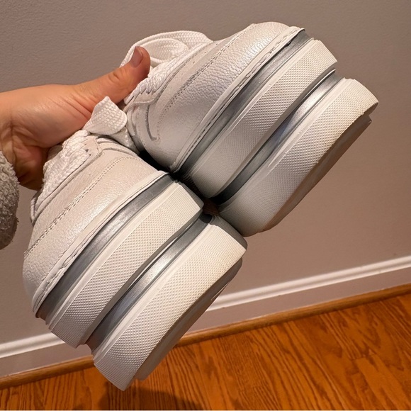 Hogan Women's White Leather Platform Sneakers - Picture 9 of 15